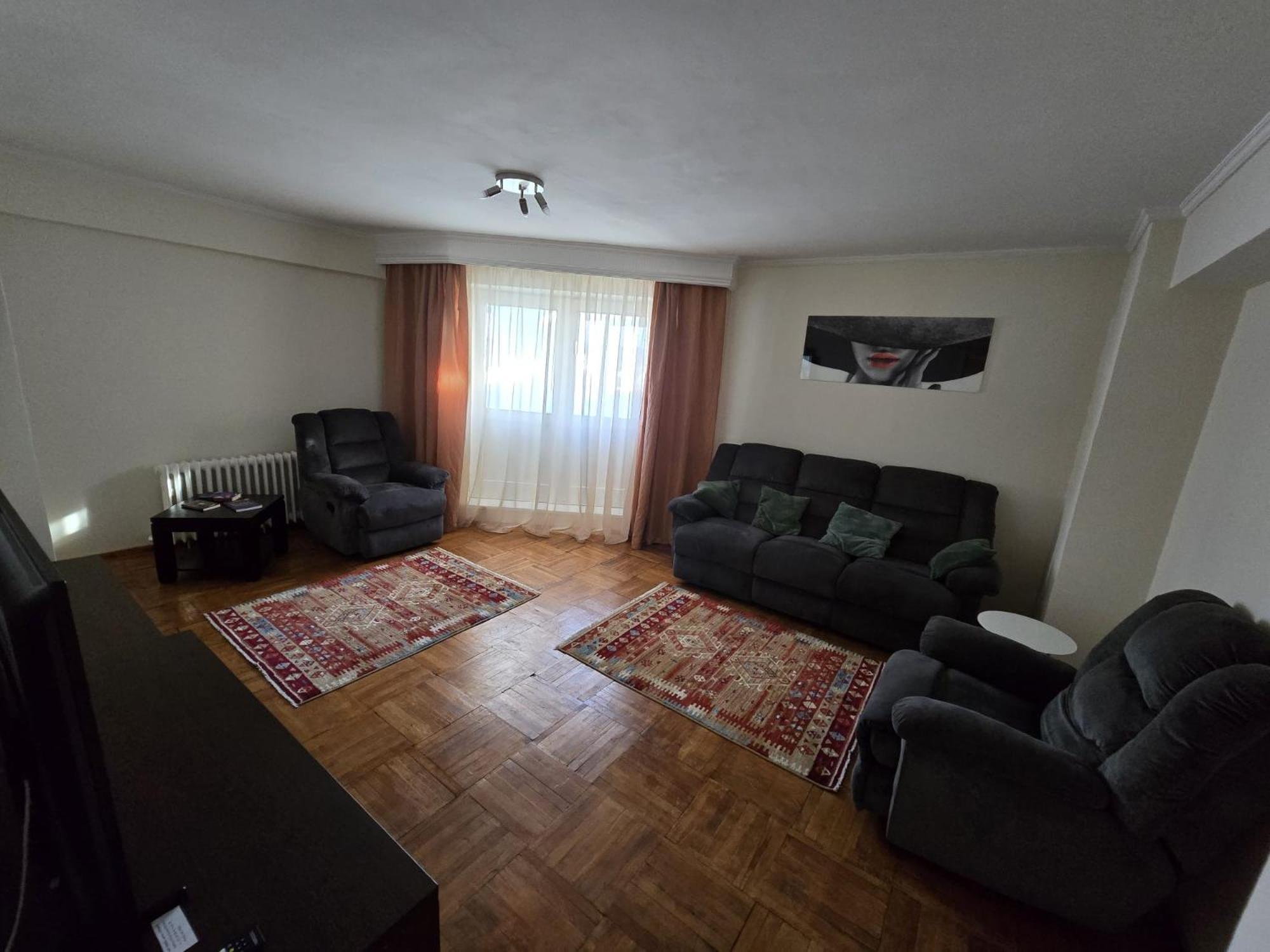 Apartament 3 Camere, Zona Dedeman Piteşti Exterior foto